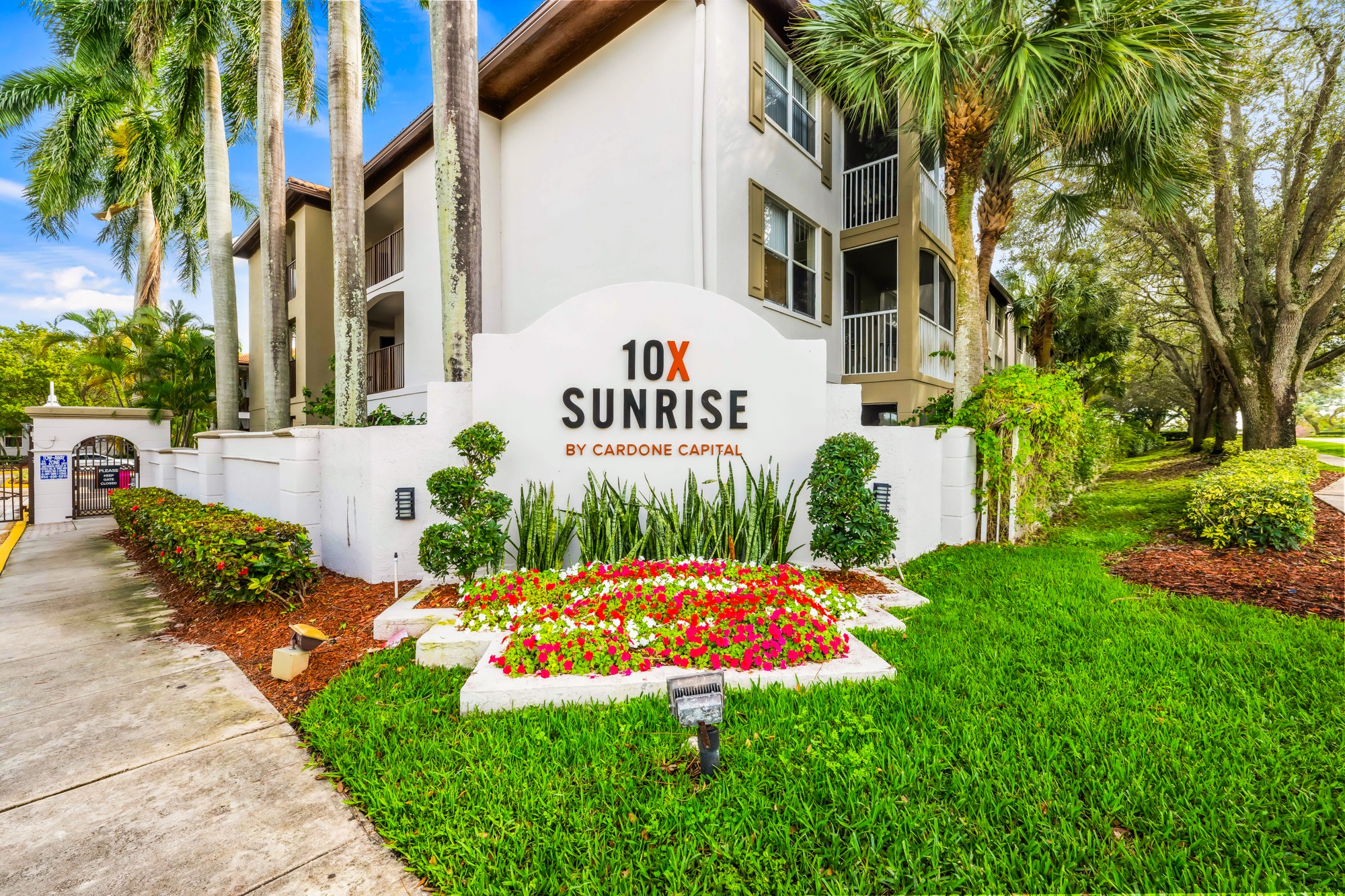 The building is called 10x Sunrise by Carbone.